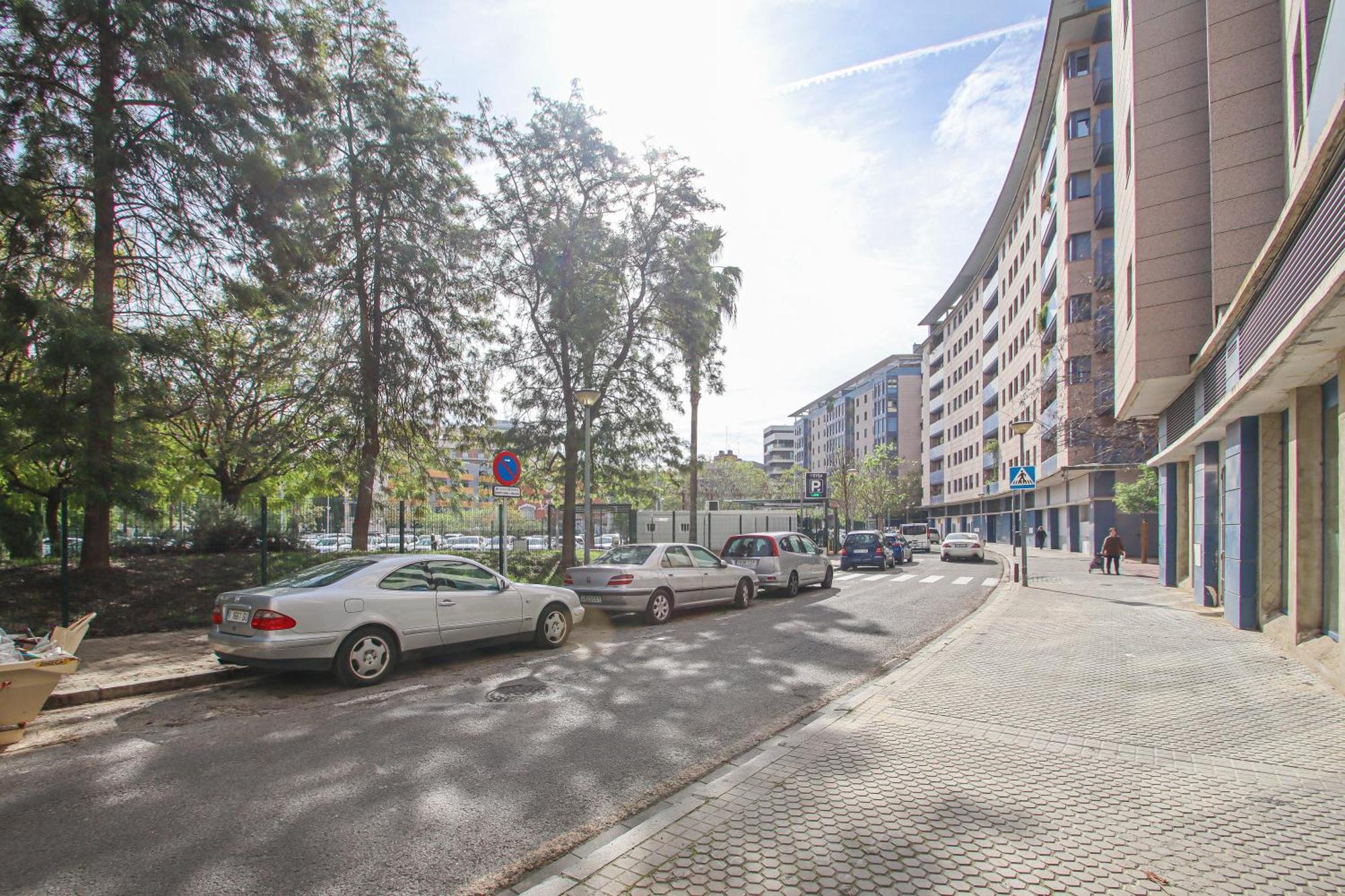 Luxury Apt In Plaza De Espana - Free Parking Sevilla Buitenkant foto